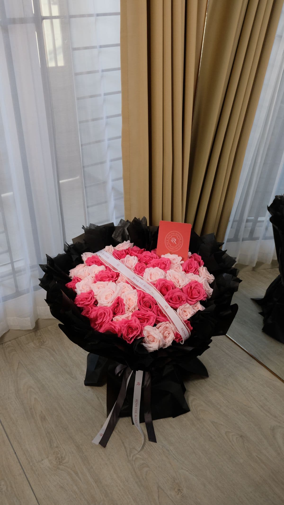 I Love U In Pink + Hot Pink Artif - Artificial pink & hot pink roses — warmth and affection in beautiful abundance. - Rena The Blossom Jakarta