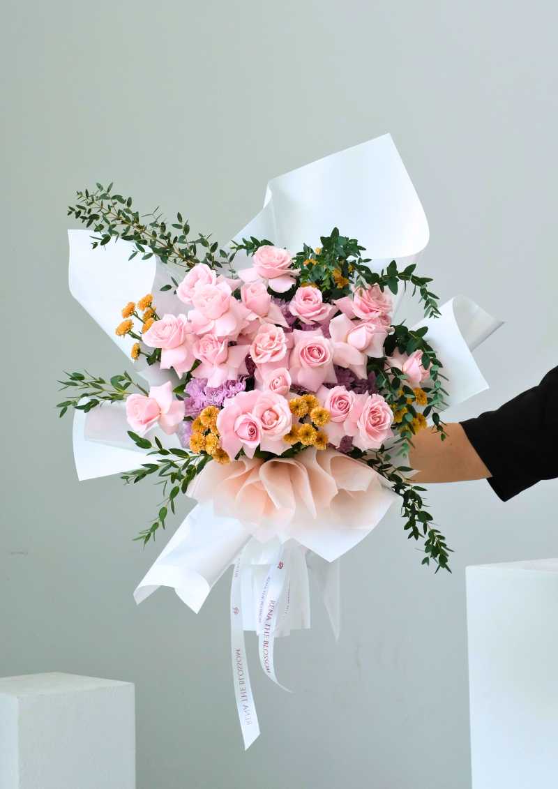 Korean Style collection - Soft, delicate arrangements inspired by Korean floral aesthetics. - Premium florist Jakarta