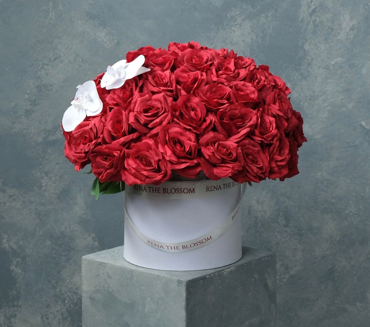 Artificial Dome - Artificial red roses & orchid in a dome — a crimson statement that stays beautiful. - Rena The Blossom Jakarta