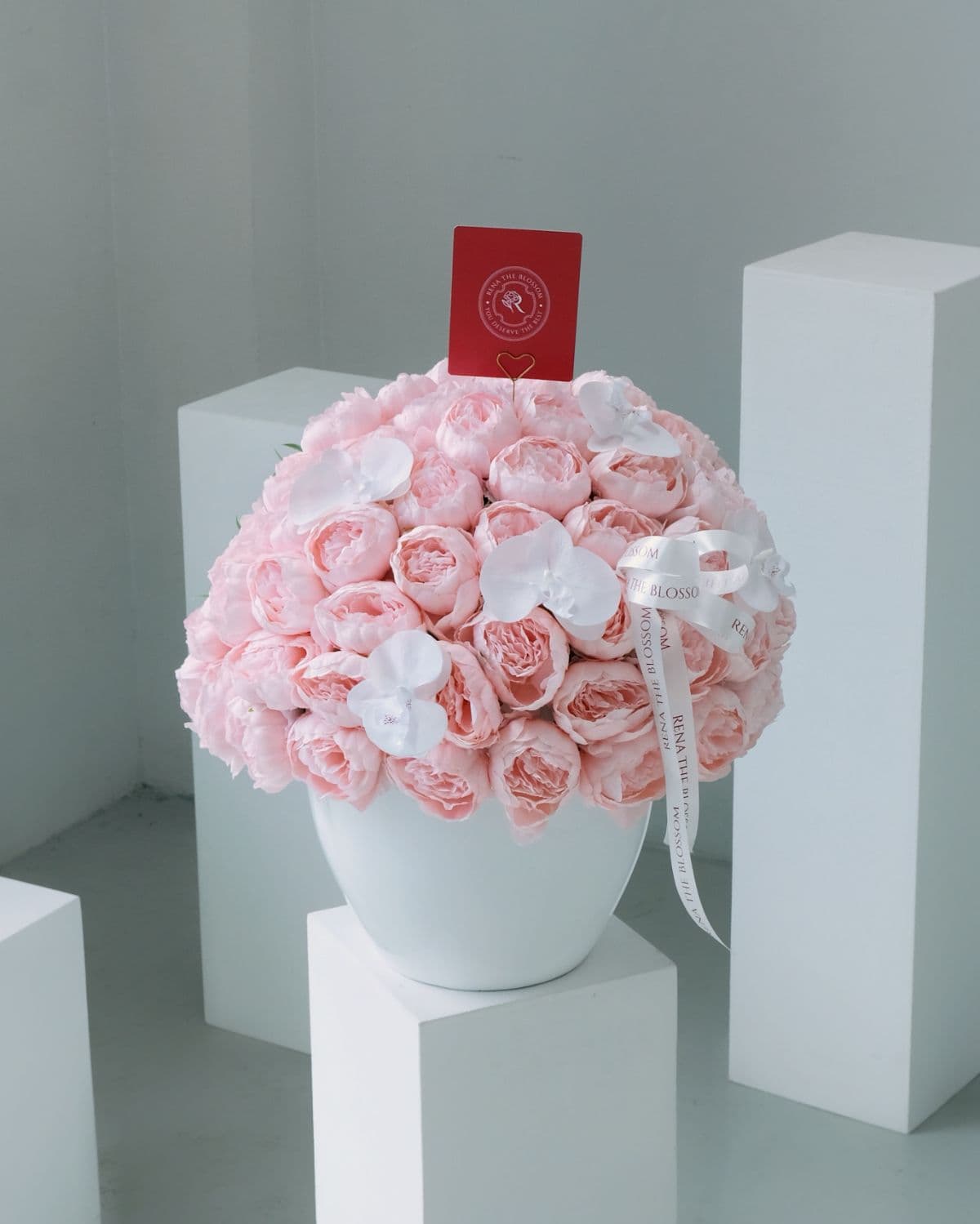Eternal Peony in Vase (1 Side) - 42 artificial peonies & orchids in a vase — a permanent, luxurious centrepiece. - Rena The Blossom Jakarta